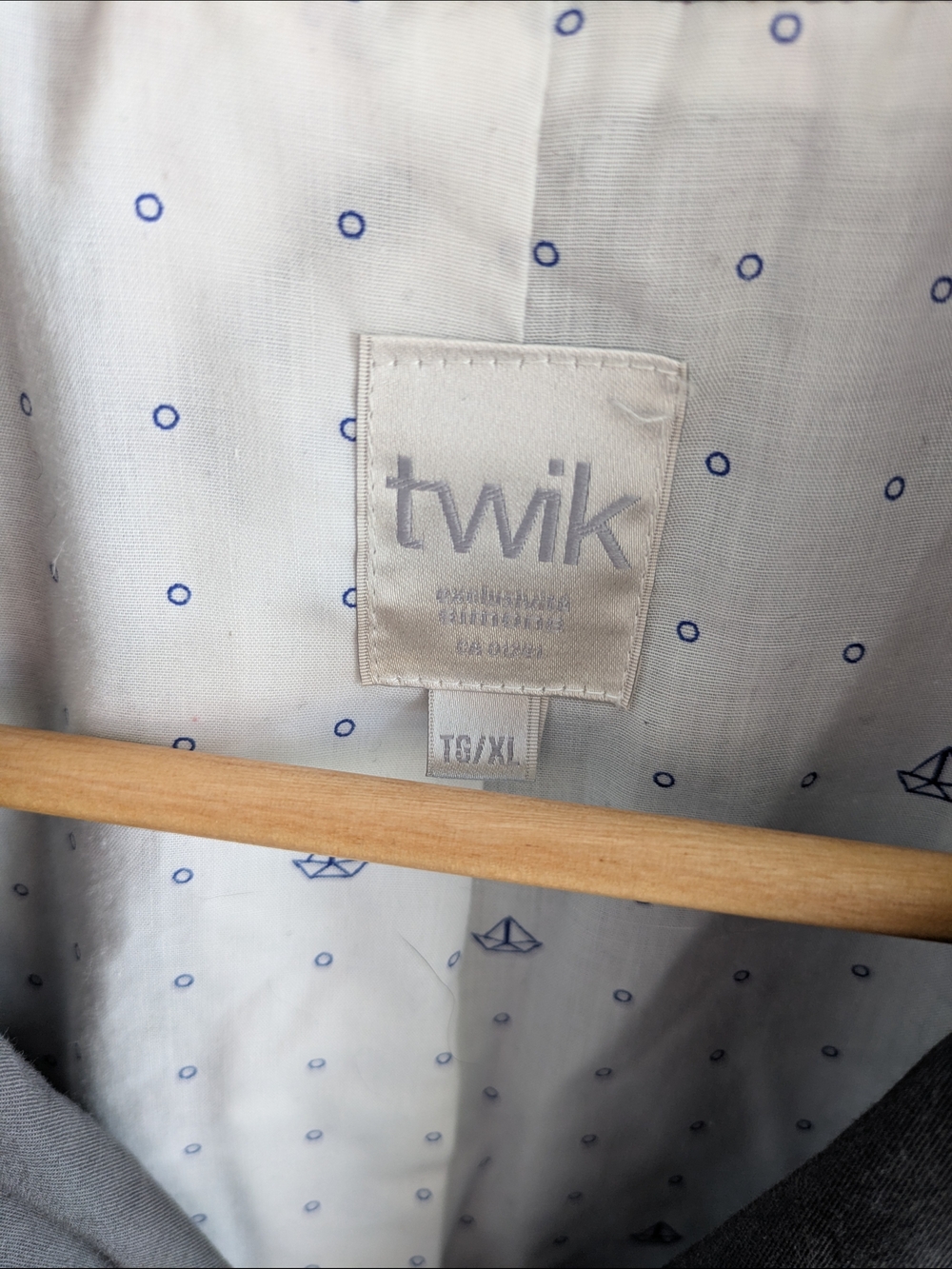 Twik Women's Casual Tailored Blazer In Soft Gray - Picture 2 of 5